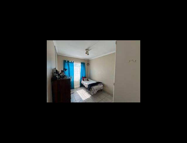3 BEDROOM TOWNHOUSE SOLD IN FLORAUNA